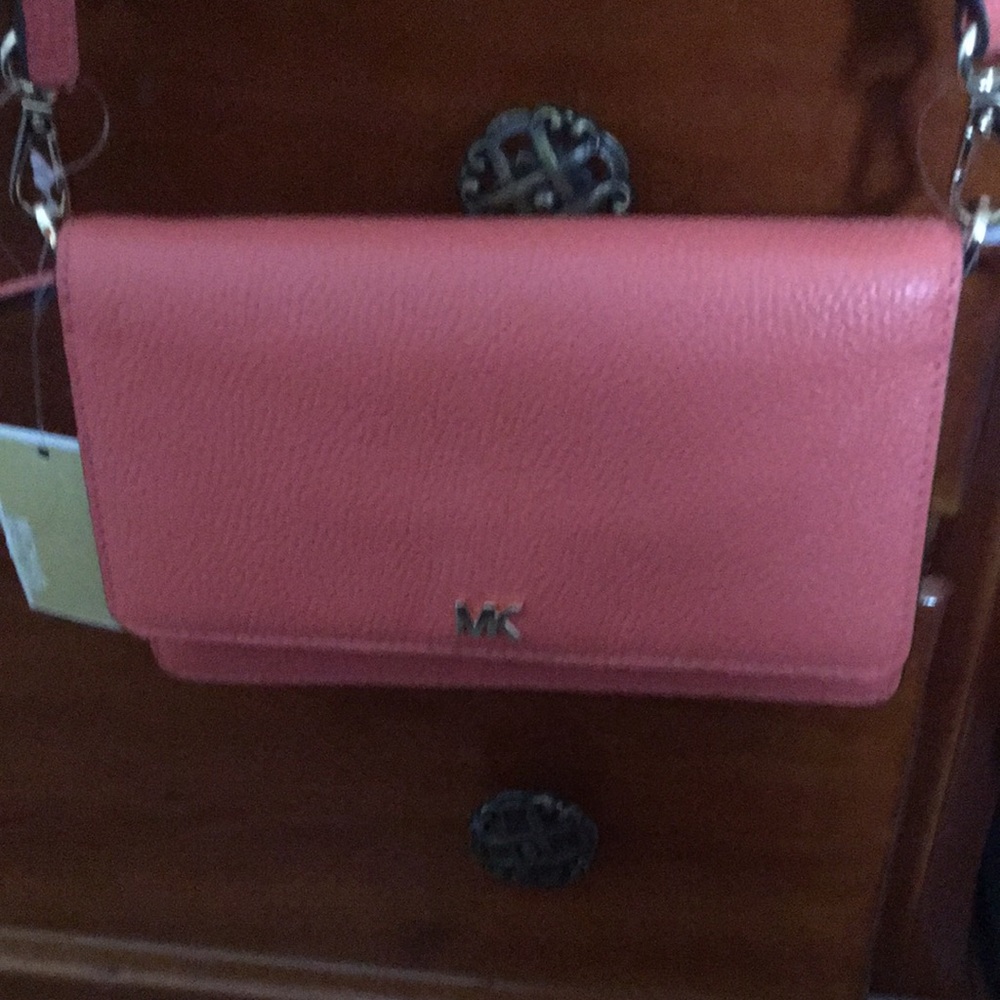 brand new phone/wallet crossbody - Picture 2 of 4